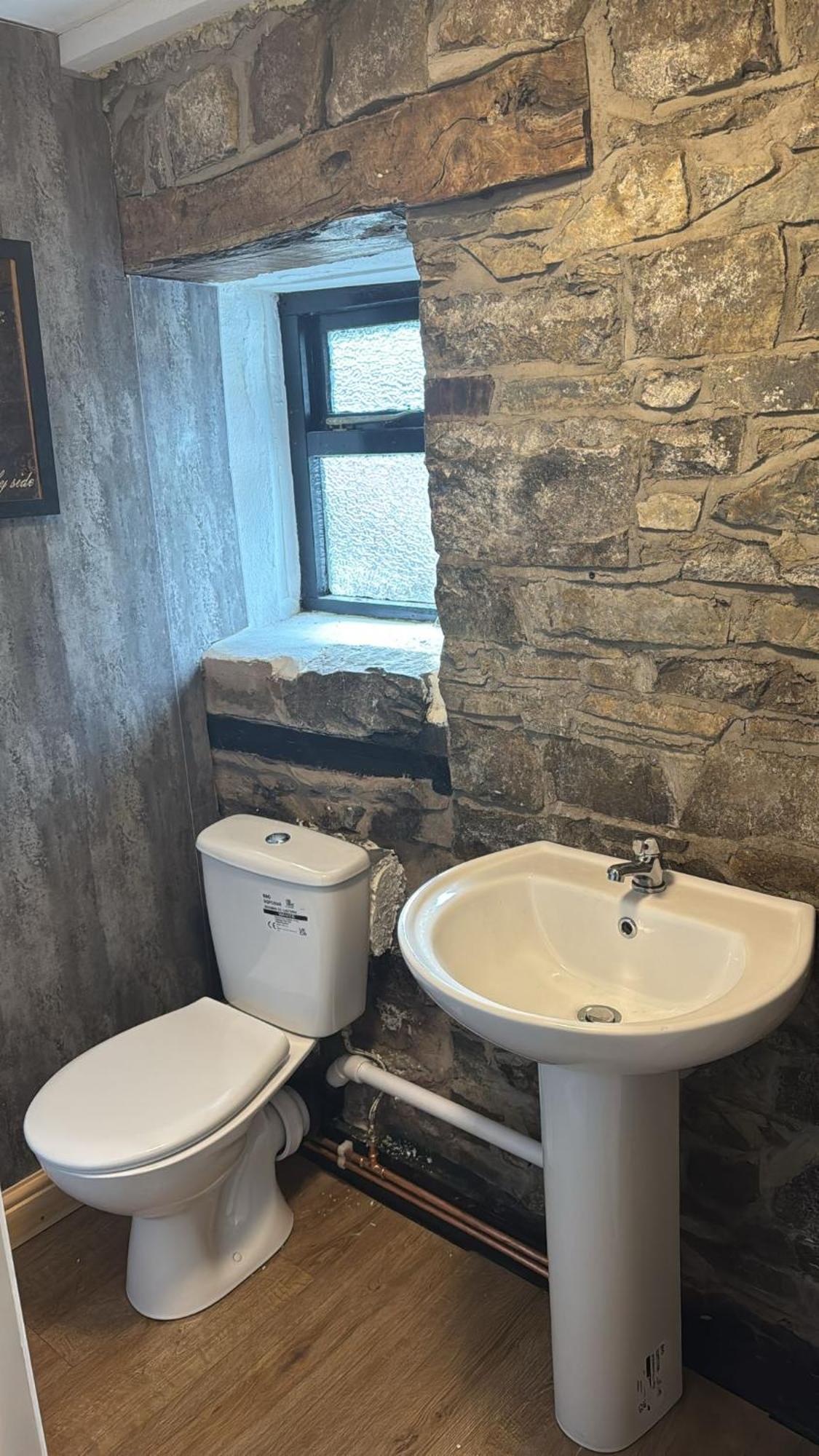 The Eagles Inn Rhayader Bagian luar foto
